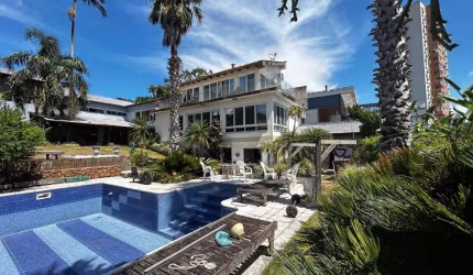 Casa com 5 quartos à venda na Avenida Taquary, 271, Cristal, Porto Alegre, 600 m2 por R$ 8.000.000