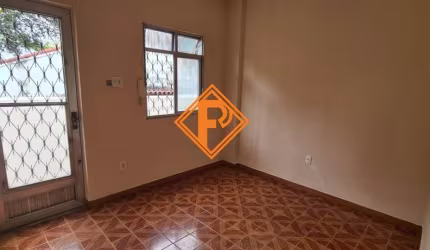 Casas de Vila para Venda em Rio de Janeiro, Quintino Bocaiúva, 2 dormitórios, 2 banheiros