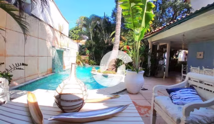 Casa com 3 dormitórios à venda, 246 m² por R$ 920.000,00 - Maravista - Niterói/RJ