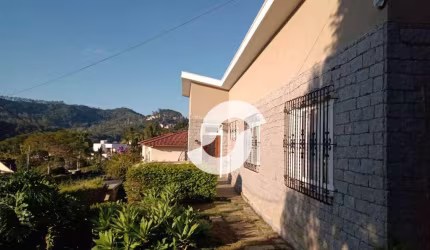 Casa com 3 dormitórios à venda, 350 m² por R$ 1.780.000,00 - Braunes - Nova Friburgo/RJ