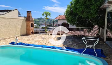 Casa com 5 dormitórios à venda, 268 m² por R$ 385.000,00 - Almerinda - São Gonçalo/RJ