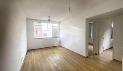 Apartamento com 2 dormitórios à venda, 72 m² por R$ 350.000,00 - Santa Rosa - Niterói/RJ