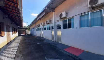 Alojamento à venda, 2400 m² por R$ 1.980.000 - Retiro São Joaquim - Itaboraí/RJ.
