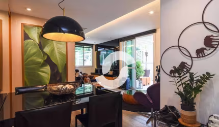 Deslumbrante Cobertura Linear com 3 quartos  e 3 vagas com vista para Mata Atlântica à venda, 210 m² por R$ 1.890.00 - Santa Rosa - Niterói/RJ