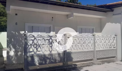 Casa 1 locação, com 2 dormitórios à venda, 56 m² por R$ 275.000 - Sape - Niterói/RJ