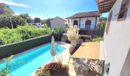 Casa à venda, 216 m² por R$ 880.000,00 - Maria Paula - Niterói/RJ
