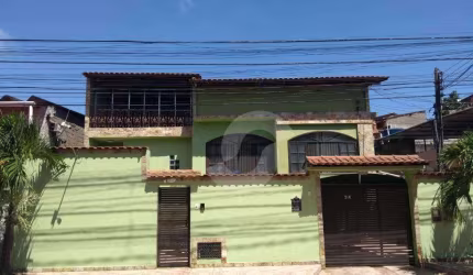 Excelente Casa duplex à venda, 280 m² por R$ 590.000,00 - Porto Novo - São Gonçalo/RJ