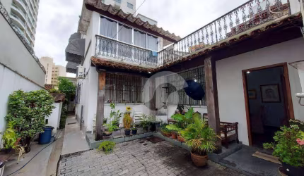 Casa à venda, 350 m² por R$ 950.000,00 - Santa Rosa - Niterói/RJ