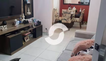 CASA ESPETACULAR EM RUA DOMICILIAR.