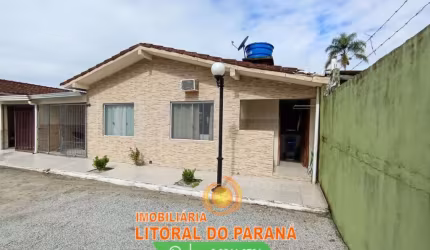 Casa em Condomínio 3 Quartos, com piscina em Costa Azul-Matinhos