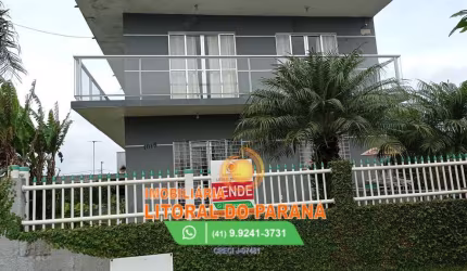 SOBRADO COM 04 DORMITÓRIOS COM PISCINA