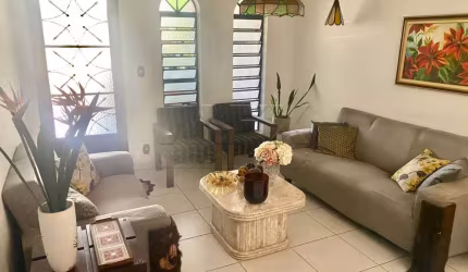Casa com 3 quartos à venda na Avenida Nações Unidas, Jardim Contorno, Bauru, 117 m2 por R$ 640.000