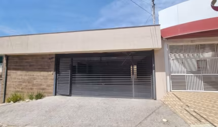 Casa com 3 quartos à venda na Rua Doutor Annis Dabus, Vila Guedes de Azevedo, Bauru, 302 m2 por R$ 1.100.000