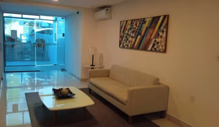Apartamento com 2 dormitórios à venda, 51 m² por R$ 330.000,00 - Jardim 13 de Maio - João Pessoa/PB