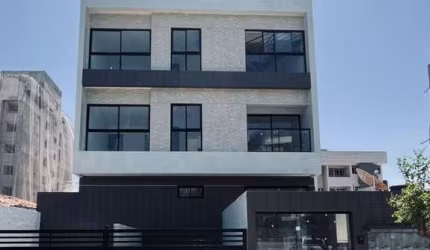 Apartamento térreo no Bessa.