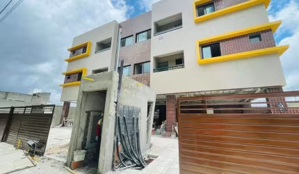 Apartamento com 2 dormitórios à venda por R$ 178.000 - João Paulo II - João Pessoa/PB