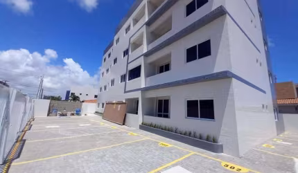 Apartamento com 3 dormitórios à venda, 72 m² por R$ 310.000,00 - Camboinha - Cabedelo/PB
