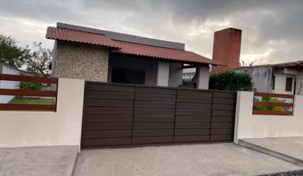 Casa com 3 dormitórios à venda, 240 m² por R$ 700.000 - Greenville Residence - Cruz do Espírito Santo/PB