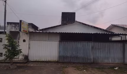 Casa com 2 dormitórios à venda por R$ 150.000 - Aeroporto - Bayeux/PB
