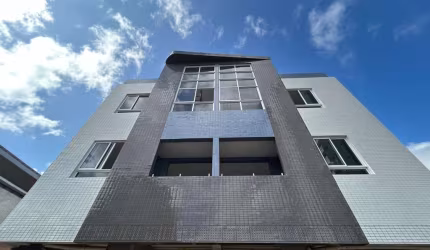 Apartamento com 2 dormitórios à venda, 94 m² por R$ 296.000 - Bairro dos Estados - João Pessoa/PB