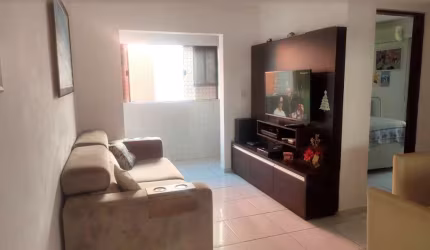 Apartamento com 2 dormitórios à venda, 67 m² por R$ 330.000,00 - Aeroclube - João Pessoa/PB