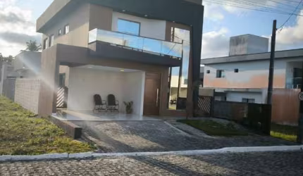 Casa com 4 dormitórios à venda por R$ 860.000 - Geisel - João Pessoa/PB
