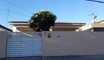 Casa com 3 dormitórios à venda por R$ 400.000,00 - Valentina de Figueiredo - João Pessoa/PB