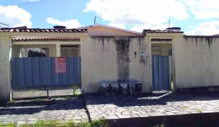 Casa com 3 dormitórios à venda por R$ 180.000,00 - Valentina de Figueiredo - João Pessoa/PB