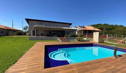 Casa com 3 dormitórios à venda, 236 m² por R$ 2.000.000,00 - Estância Cabral - Cambé/PR