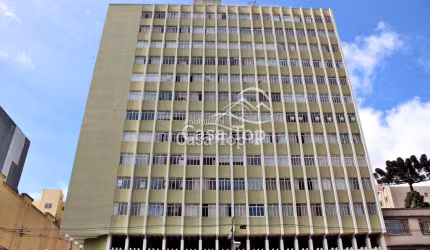 Apartamento garden à venda no Edifício Rotary - Centro