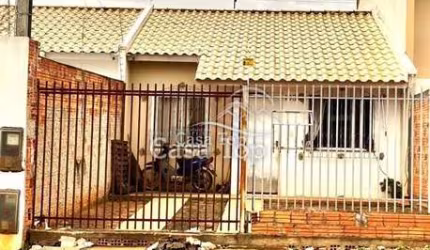 Casa à venda em Uvaranas