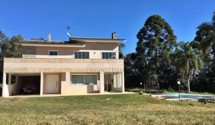 Chácara semimobiliada à venda em Guaragi