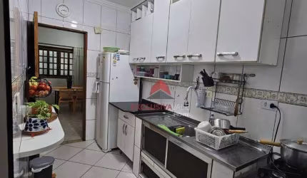 Casa com 3 dormitórios à venda, 120 m² por R$ 744.700 - Altos da Vila Paiva - São José dos Campos/SP