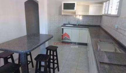 Casa com 3 dormitórios à venda, 200 m² por R$ 690.000,00 - Cidade Morumbi - São José dos Campos/SP