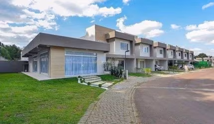 Sobrado à venda, 109 m² por R$ 720.000,00 - Campo Comprido- SO0129