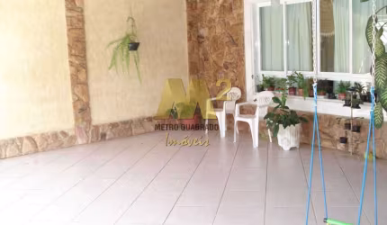 Casa com 3 dorms, Guilhermina, Praia Grande - R$ 790 mil, Cod: 12926