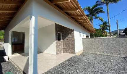 Casa com 3 quartos para alugar no Estrada das Areias, Indaial , 85 m2 por R$ 2.500