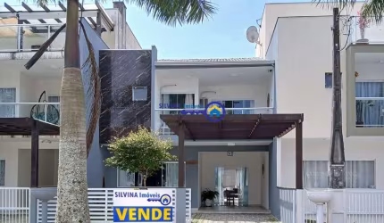 Lindo Sobrado à 64 mts do Mar