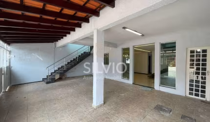 Linda Casa reformada fino acabamento com Laje na QNO 13 Setor O