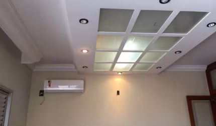 Lindo Sobrado Com Piscina, Varanda, Soton 4 Quartos.