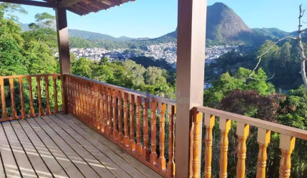Casa à venda, 500 m² por R$ 1.450.000,00 - Parque São Clemente - Nova Friburgo/RJ