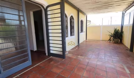 CASA TÉRREA COM EDÍCULA E PISCINA À VENDA NO JARDIM NOVA EUROPA