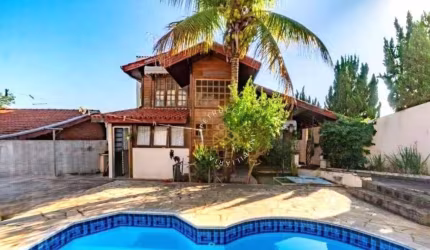 OPORTUNIDADE CASA MARAVILHOSA EM BOLSÃO, VINHEDO - SP