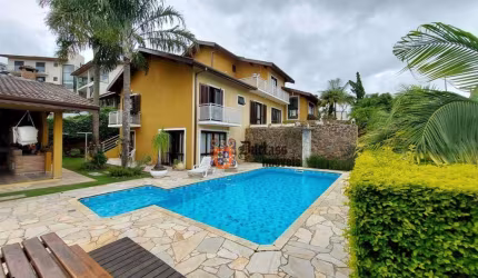 Sobrado com 5 dormitórios à venda, 325 m² por R$ 2.500.000,00 - Serra da Estrela - Atibaia/SP