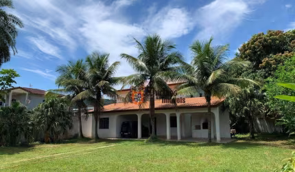 Sobrado com 3 dormitórios à venda, 179 m² por R$ 1.280.000,00 - Balneário Praia do Pernambuco - Guarujá/SP