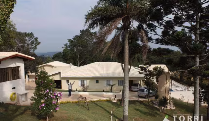 Casa com 6 dormitórios à venda, 412 m² por R$ 1.990.000,00 - Planalto Verde - São Roque/SP