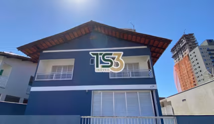 CASA A 240 DO MAR PARA LOCAÇÃO ANUAL