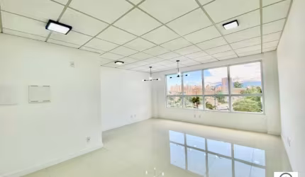 Sala comercial para alugar na Rua Sebastião Furtado Pereira, 60, Barreiros, São José por R$ 1.600