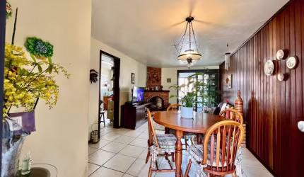 Casa com 3 quartos à venda na Rua Tupiniquins, 671, Ideal, Novo Hamburgo por R$ 689.000