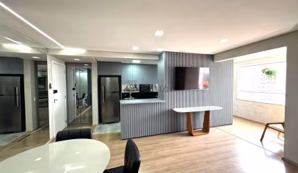 Venda apartamento Cosmopolitan reformado 77m2